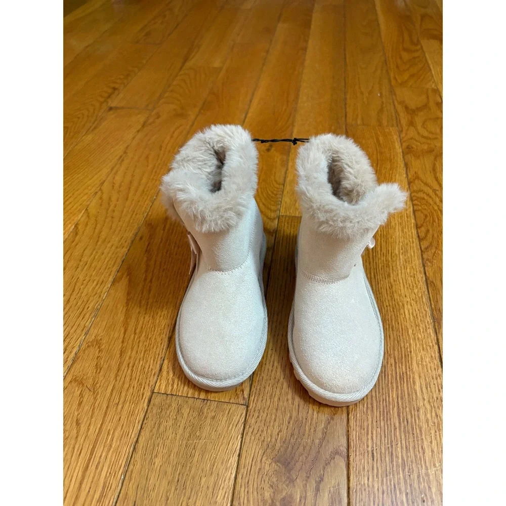 Bearpaw Kids Shimmer Suede Faux Fur Bow Boots Cream BGB34671-TTJ Size‎ 10 $65